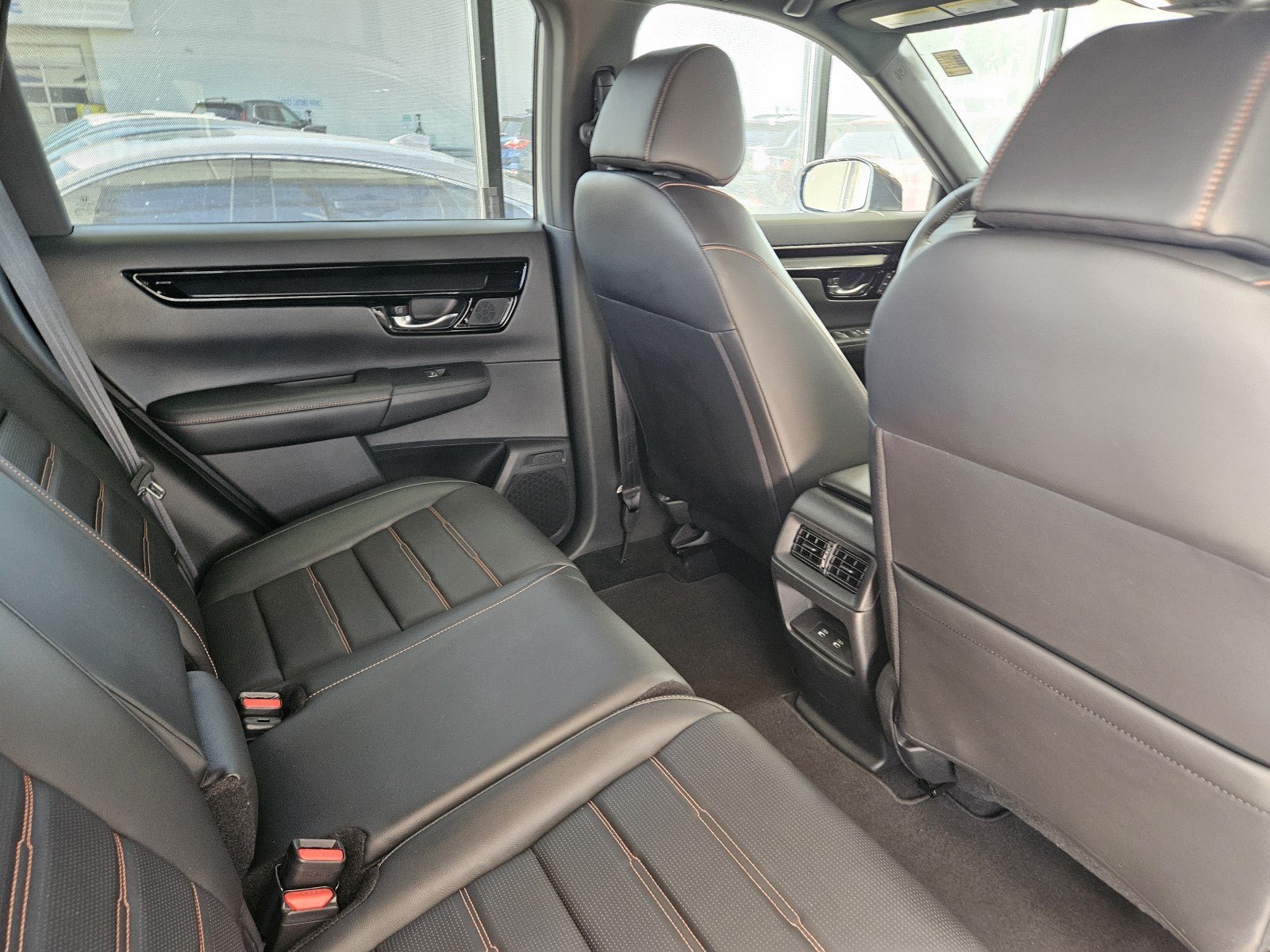 Used 2024 Honda CR-V Sport Touring image 12