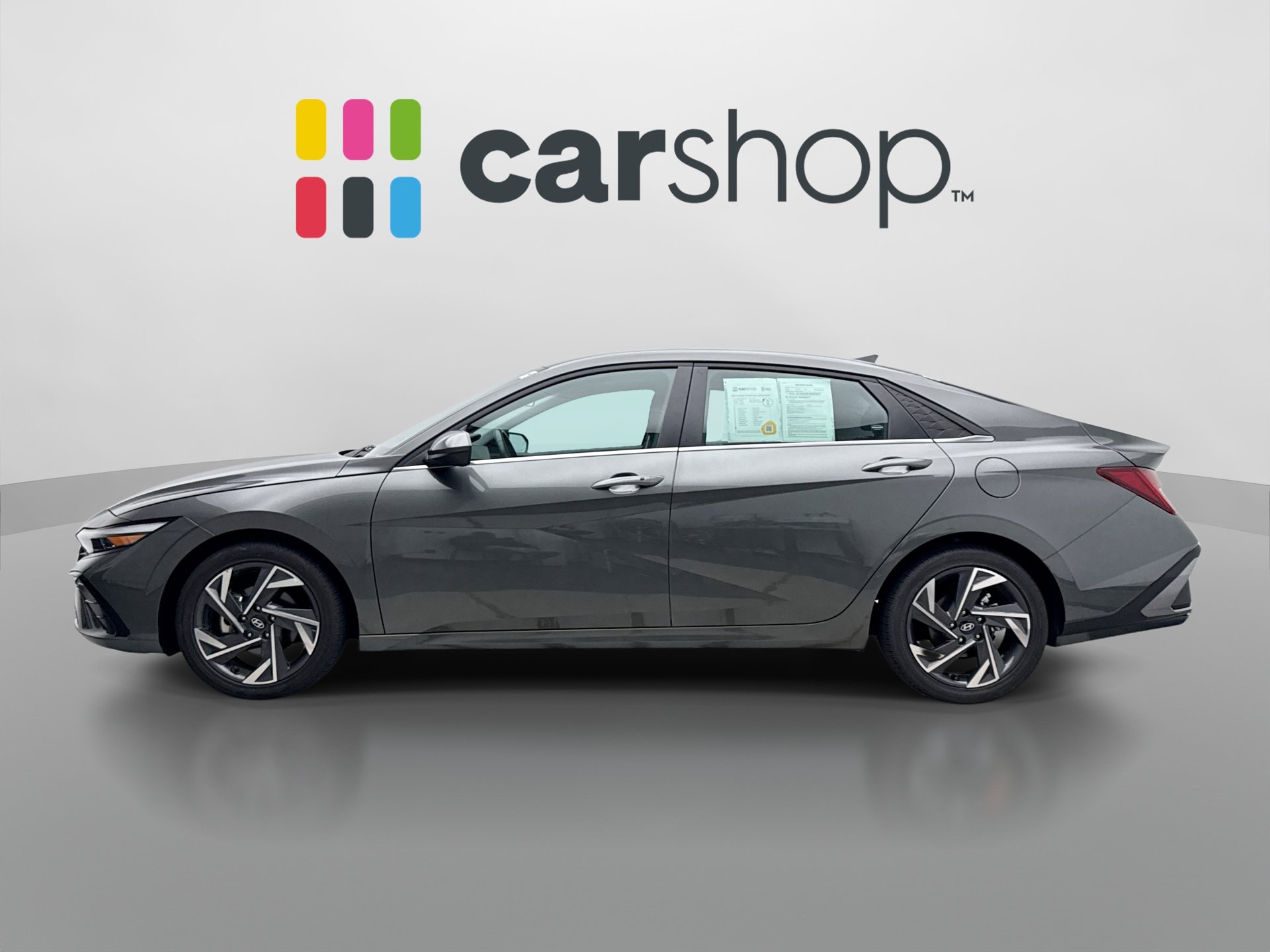 Used 2025 Hyundai Elantra SEL FWD image 2