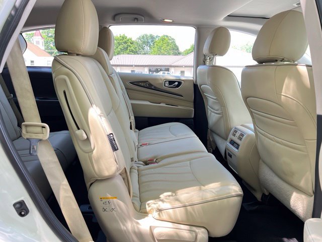 Used 2019 INFINITI QX60 Luxe w/ Essential Package AWD/4WD image 17