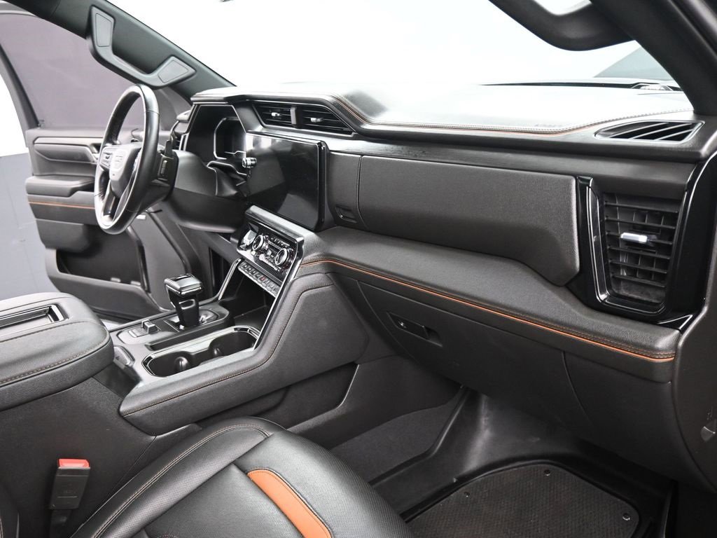 Used 2022 GMC Sierra 1500 AT4 w/ AT4 Premium Package image 19