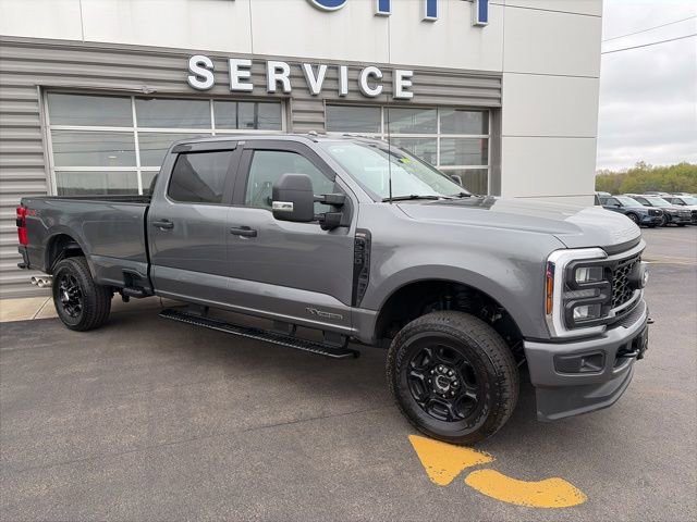 Used 2024 Ford F250 XL w/ STX Appearance Package AWD/4WD image 4
