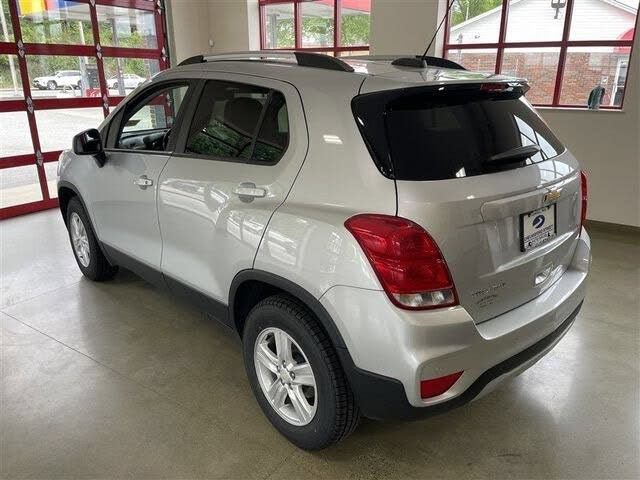 Used 2022 Chevrolet Trax LT w/ Driver Confidence Package AWD/4WD image 5