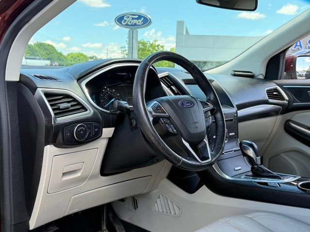 Used 2015 Ford Edge Titanium AWD/4WD image 20