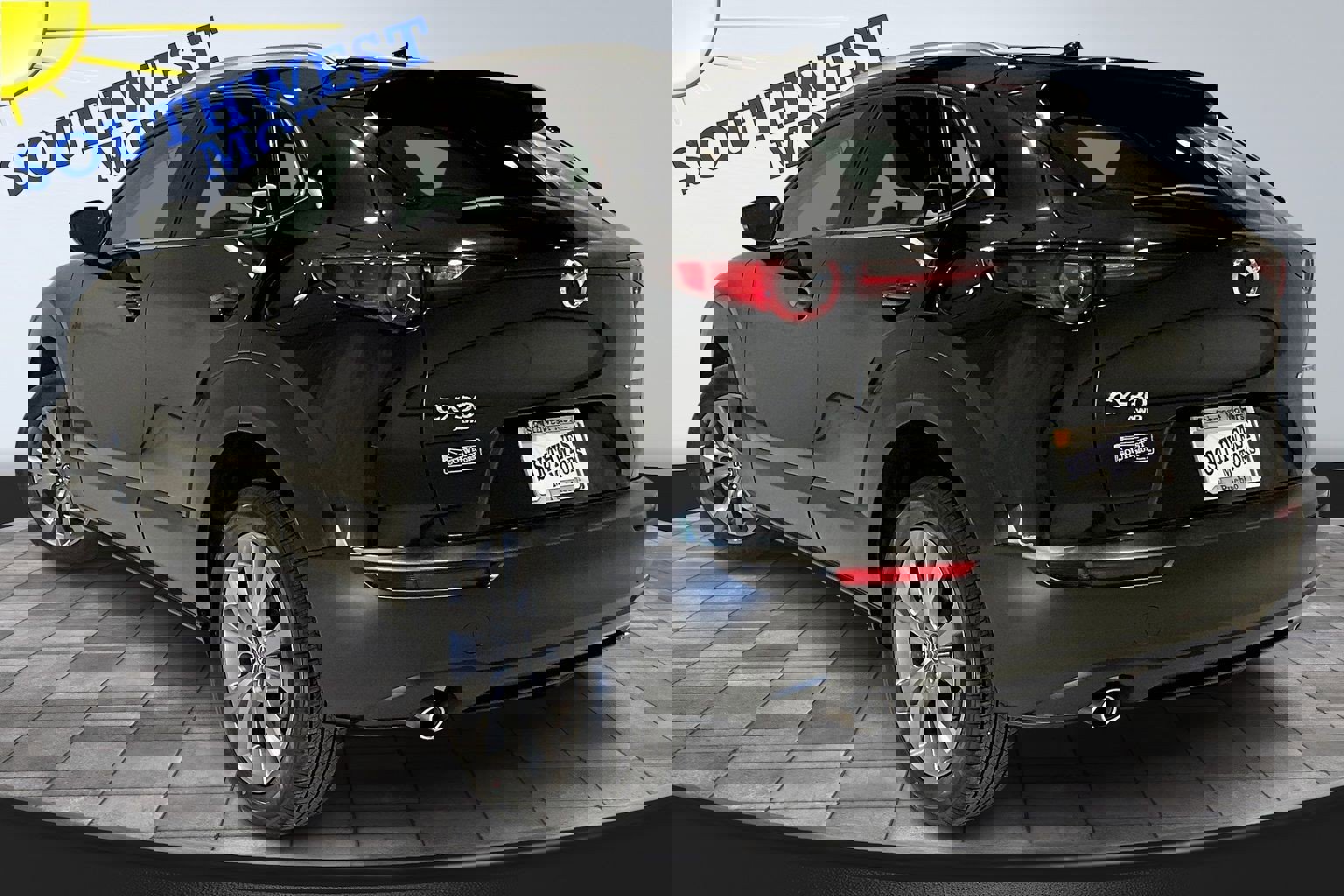 Used 2024 MAZDA CX-30 AWD 2.5 S w/ Premium Package image 4