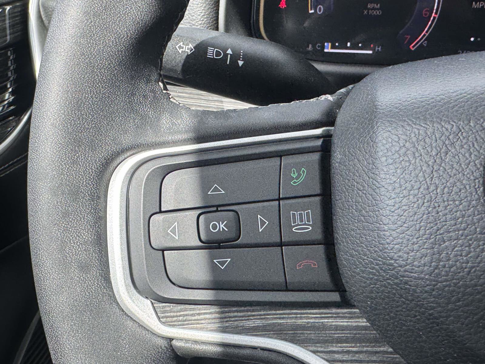 Used 2022 Jeep Wagoneer Series III w/ Flexible Seating Group AWD/4WD image 20
