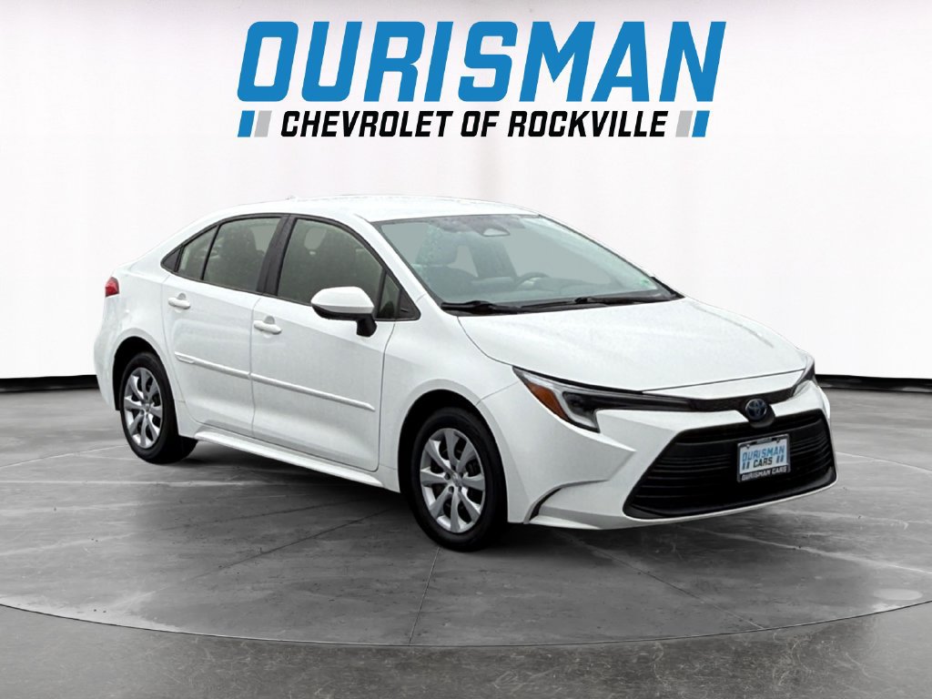 Used 2023 Toyota Corolla LE FWD image 1
