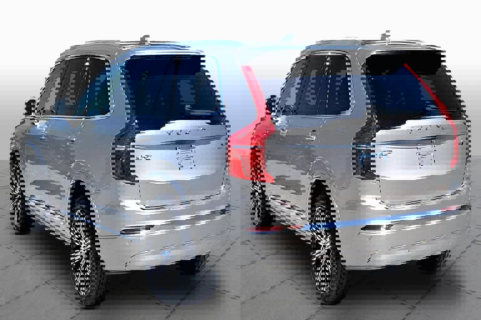 Used 2023 Volvo XC90 B6 Ultimate w/ Protection Package Premier AWD/4WD image 11