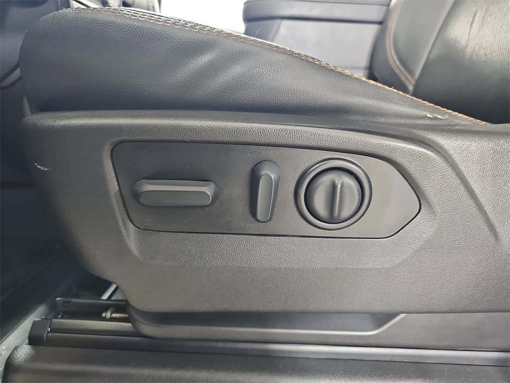 Used 2022 GMC Sierra 2500 AT4 w/ AT4 Premium Plus Package image 35