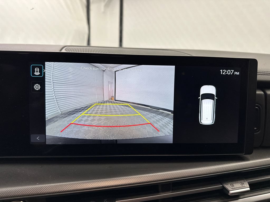 Used 2026 Hyundai Santa Fe SE FWD image 29