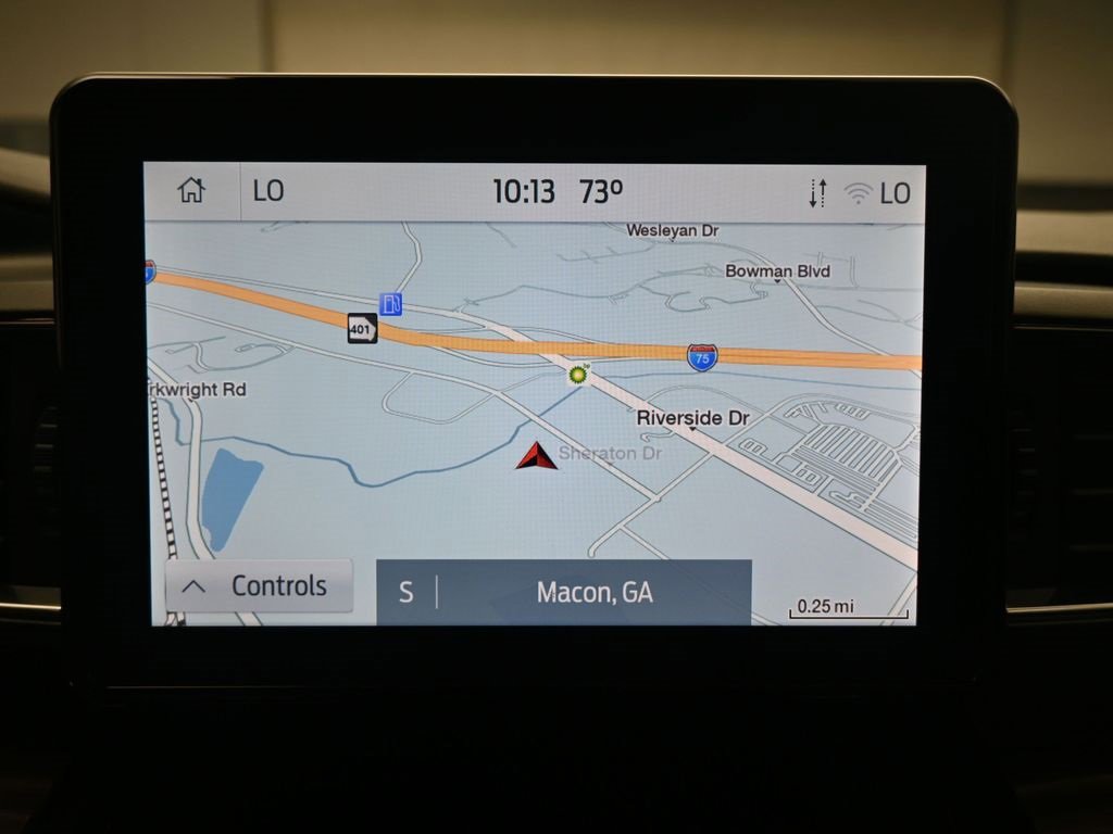 Used 2022 Ford Explorer Limited w/ Equipment Group 301A image 11