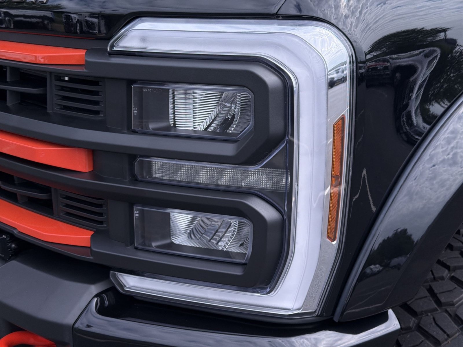 New 2026 Ford F250 Lariat w/ Black Appearance Package AWD/4WD image 13