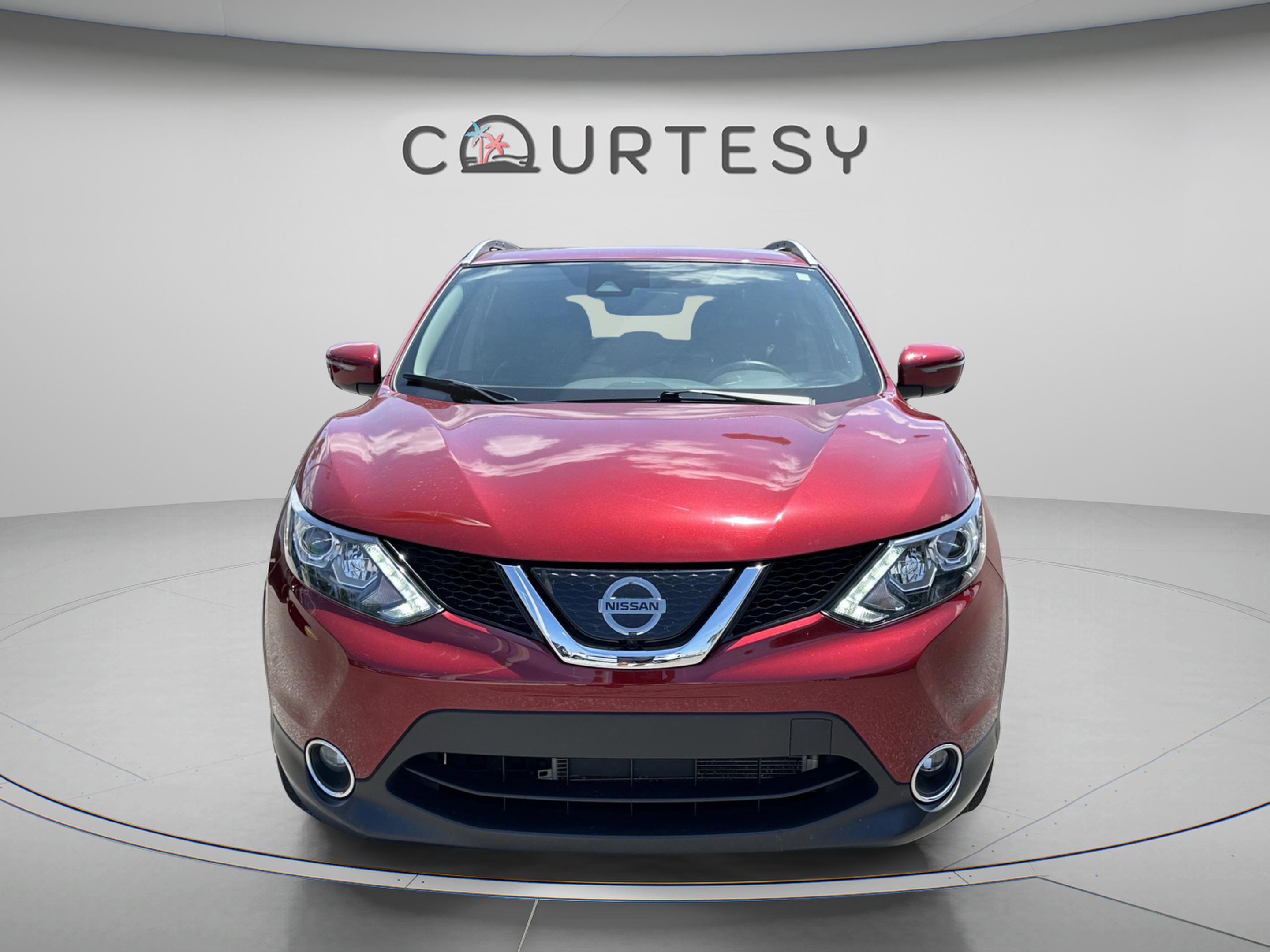Used 2019 Nissan Rogue Sport SL w/ Premium Package FWD image 11