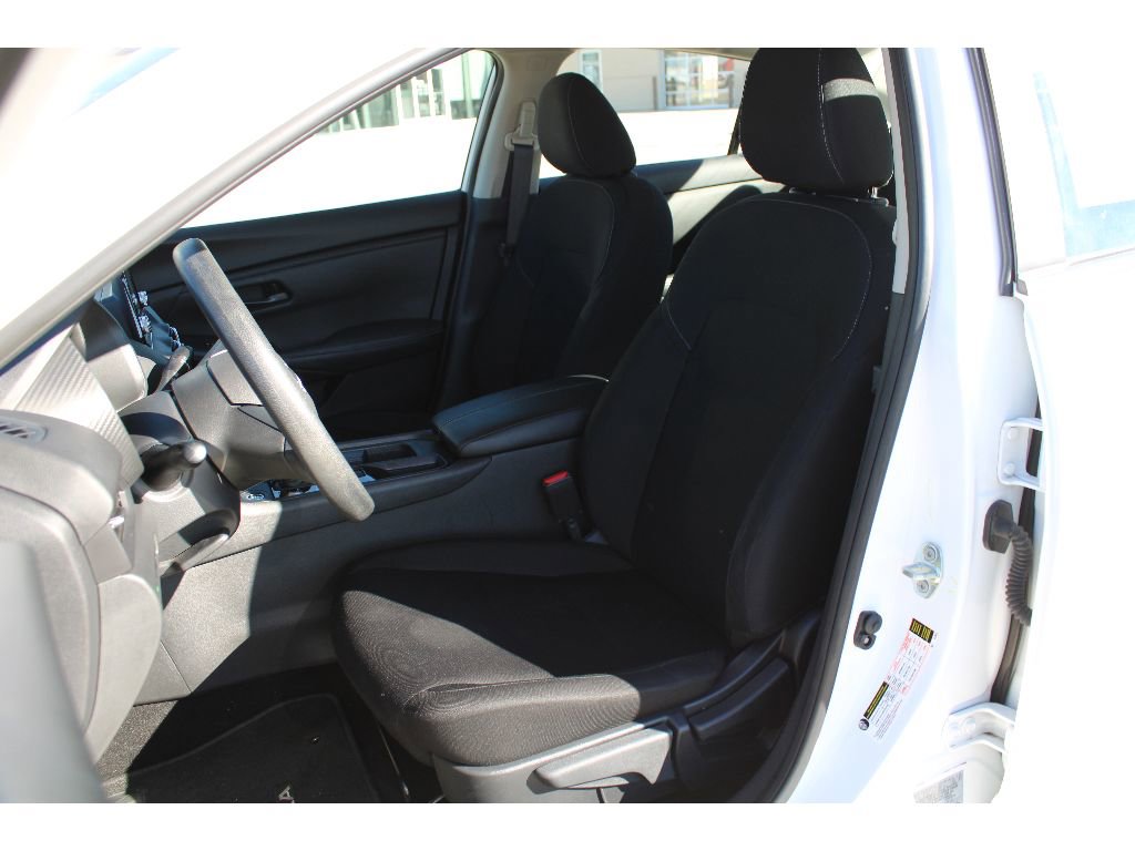 Used 2025 Nissan Sentra S image 11