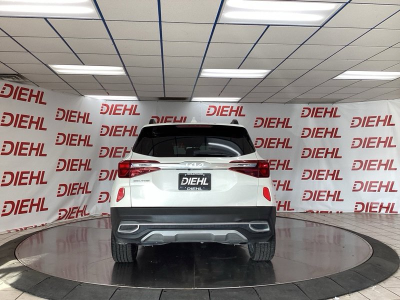 Used 2023 Kia Seltos Nightfall Edition AWD/4WD image 6