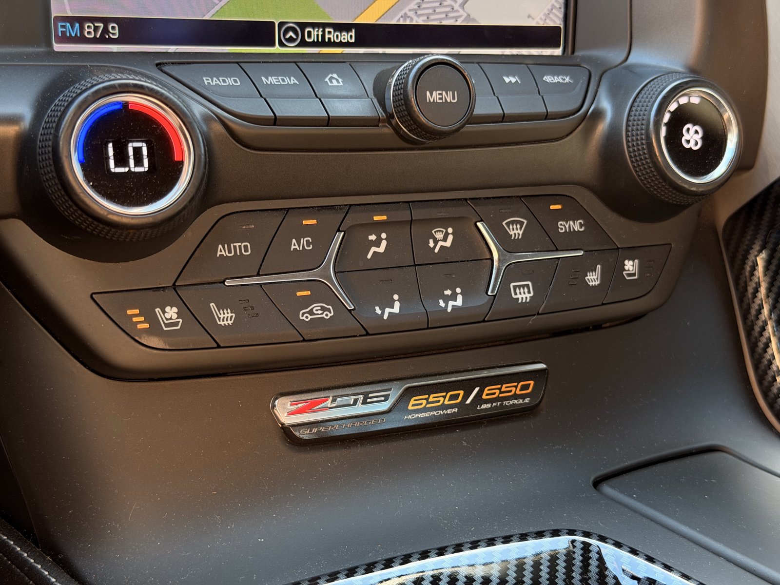 Used 2016 Chevrolet Corvette Z06 w/ 2LZ Preferred Equipment Group RWD image 28
