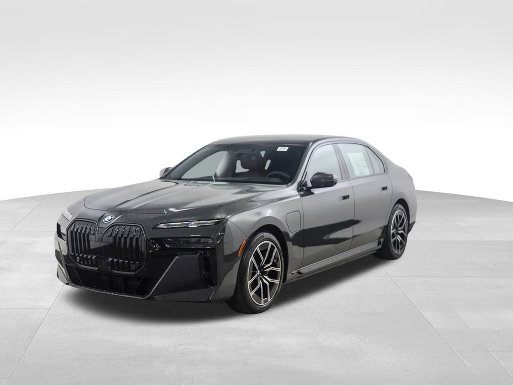 New 2026 BMW 750e xDrive