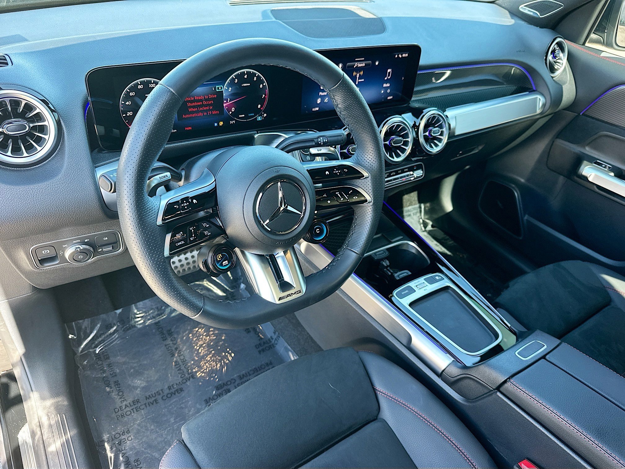 Used 2025 Mercedes-Benz GLB 35 AMG 4MATIC image 9