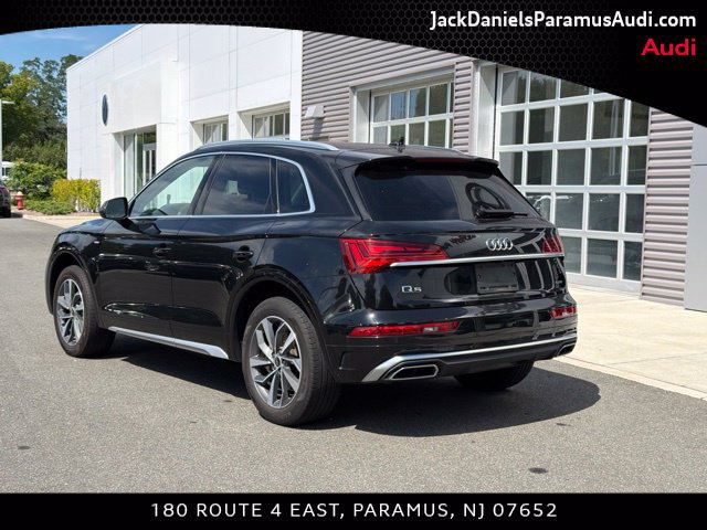 Certified 2024 Audi Q5 2.0T Premium Plus w/ Premium Plus Package AWD/4WD image 4