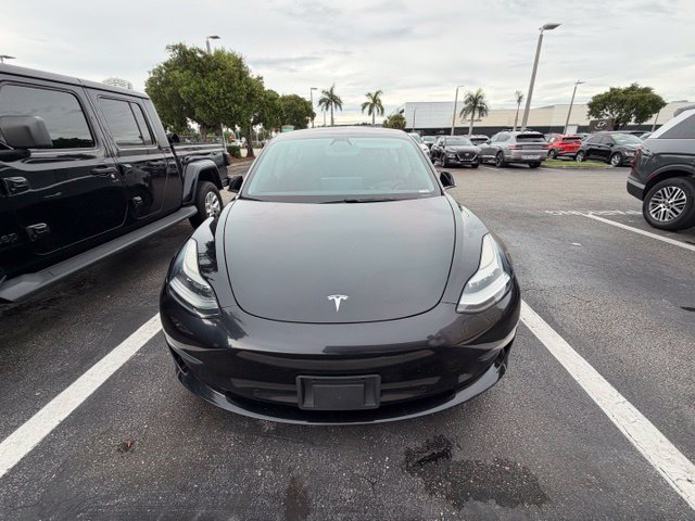 Used 2018 Tesla Model 3 Long Range AWD/4WD image 3