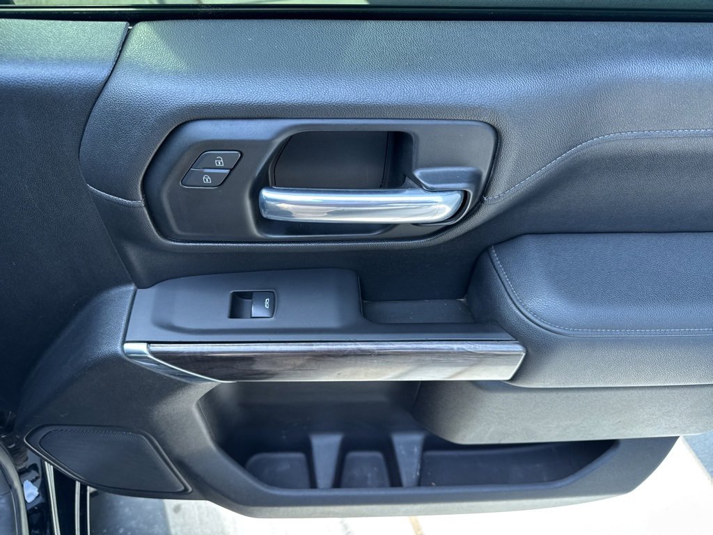 Used 2021 Chevrolet Silverado 2500 LTZ w/ LTZ Plus Package image 17