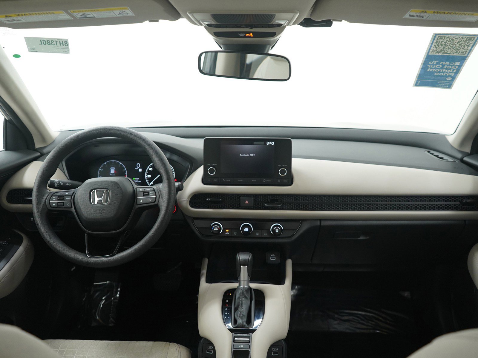 Used 2023 Honda HR-V LX image 14
