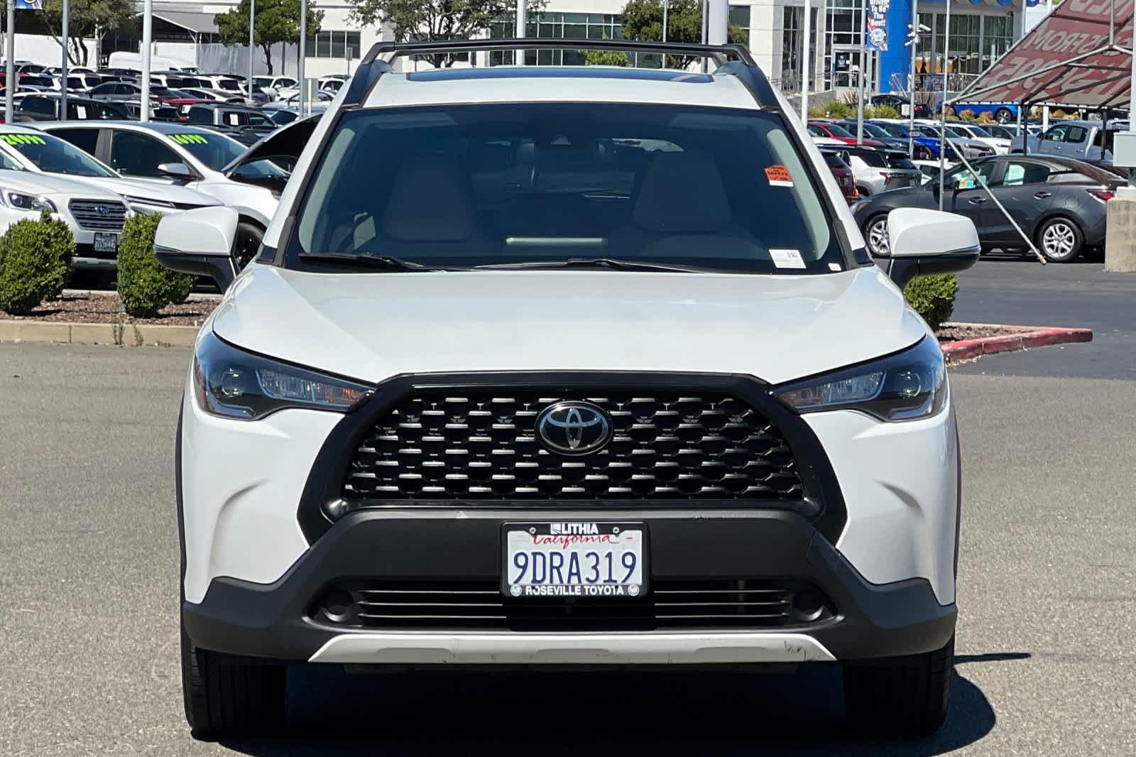 Certified 2022 Toyota Corolla Cross LE w/ Moonroof Package AWD/4WD image 10