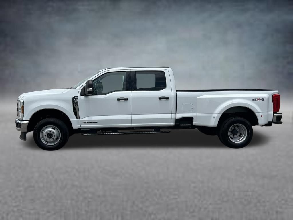 Used 2025 Ford F350 XLT AWD/4WD video 2