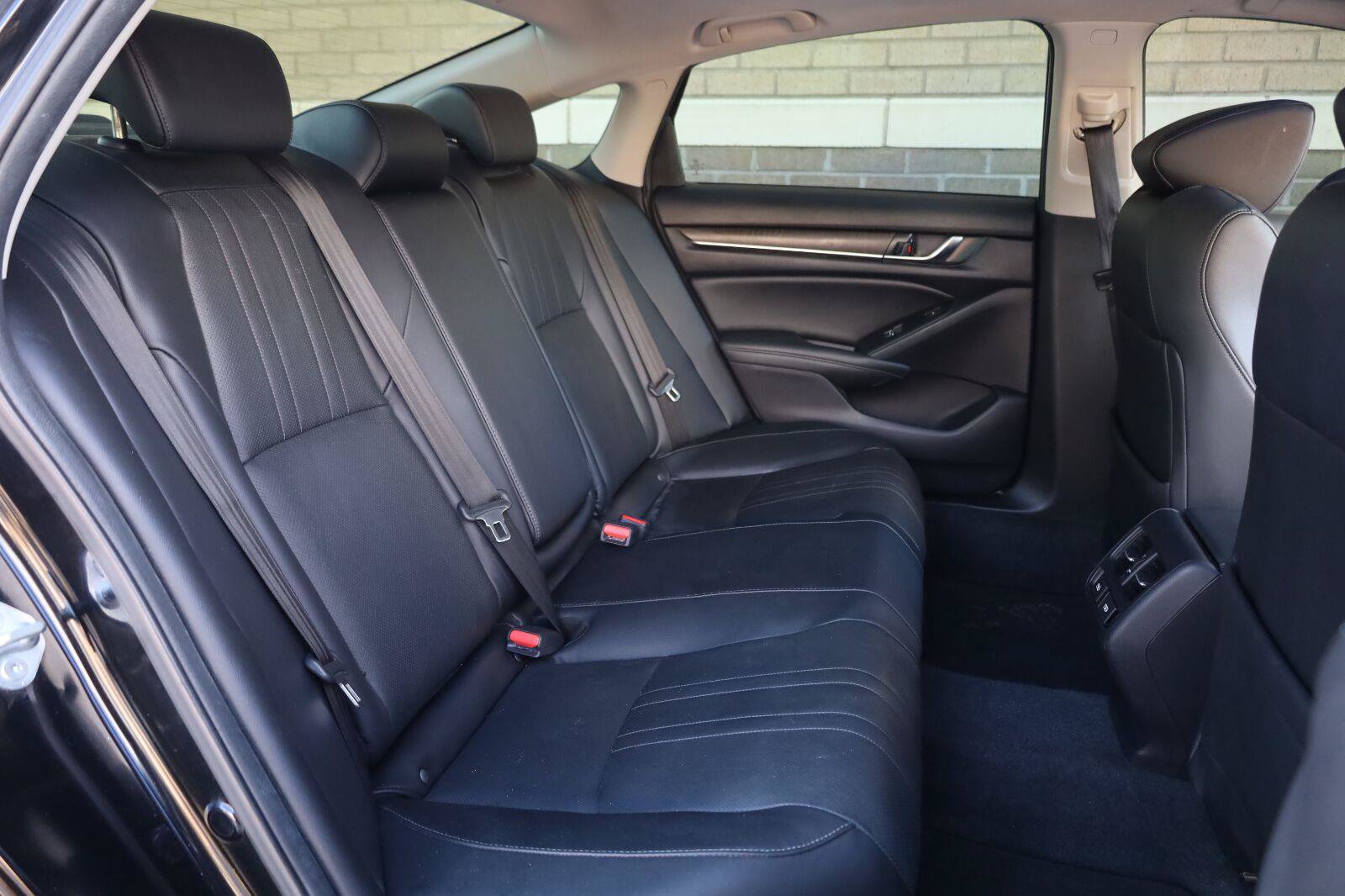 Used 2021 Honda Accord Touring image 23