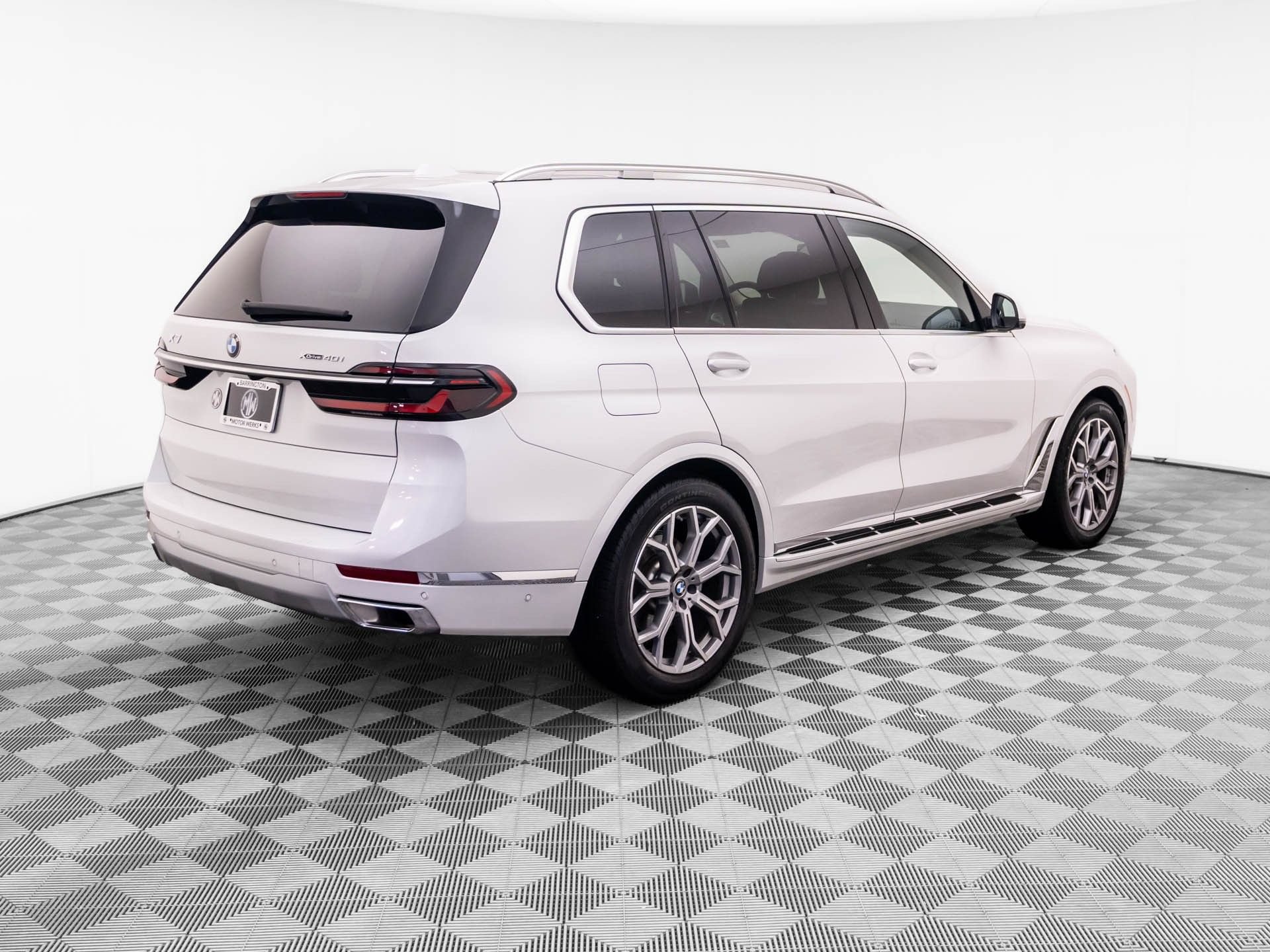 Certified 2026 BMW X7 xDrive40i AWD/4WD image 4