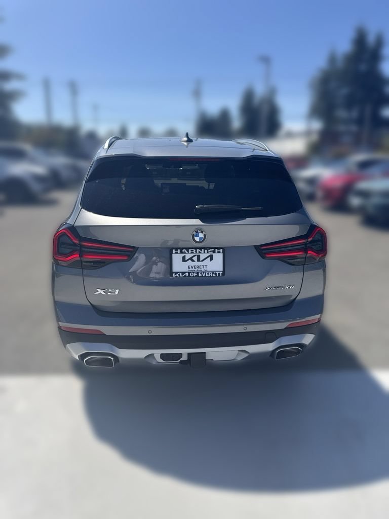 Used 2024 BMW X3 xDrive30i w/ Premium Package AWD/4WD image 6