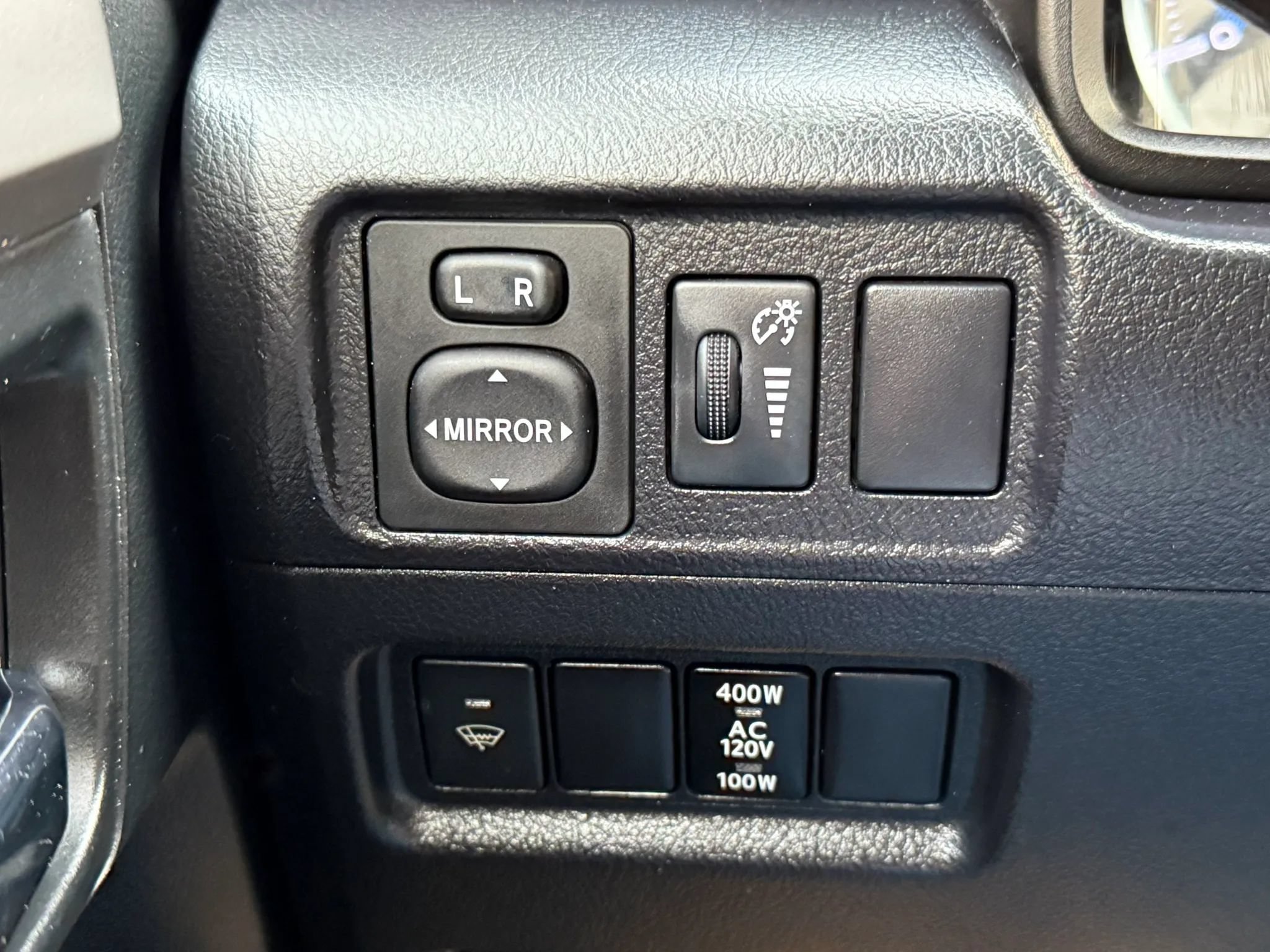 Used 2015 Toyota 4Runner SR5 RWD image 25