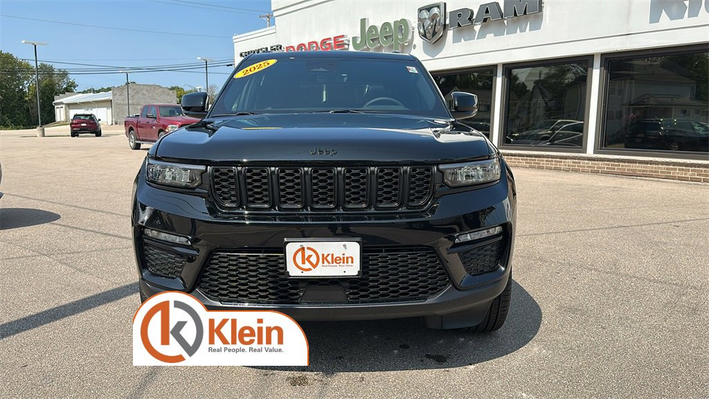 New 2025 Jeep Grand Cherokee Limited image 2