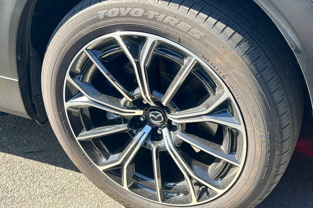 Used 2025 MAZDA CX-70 Plug-In Hybrid w/ Premium Pkg AWD/4WD image 4