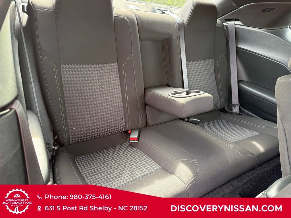 Used 2022 Dodge Challenger SXT w/ Blacktop Package image 33