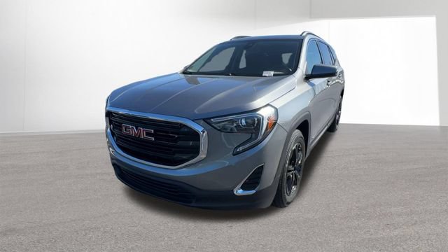 Used 2020 GMC Terrain SLE w/ Driver Convenience Package FWD image 3