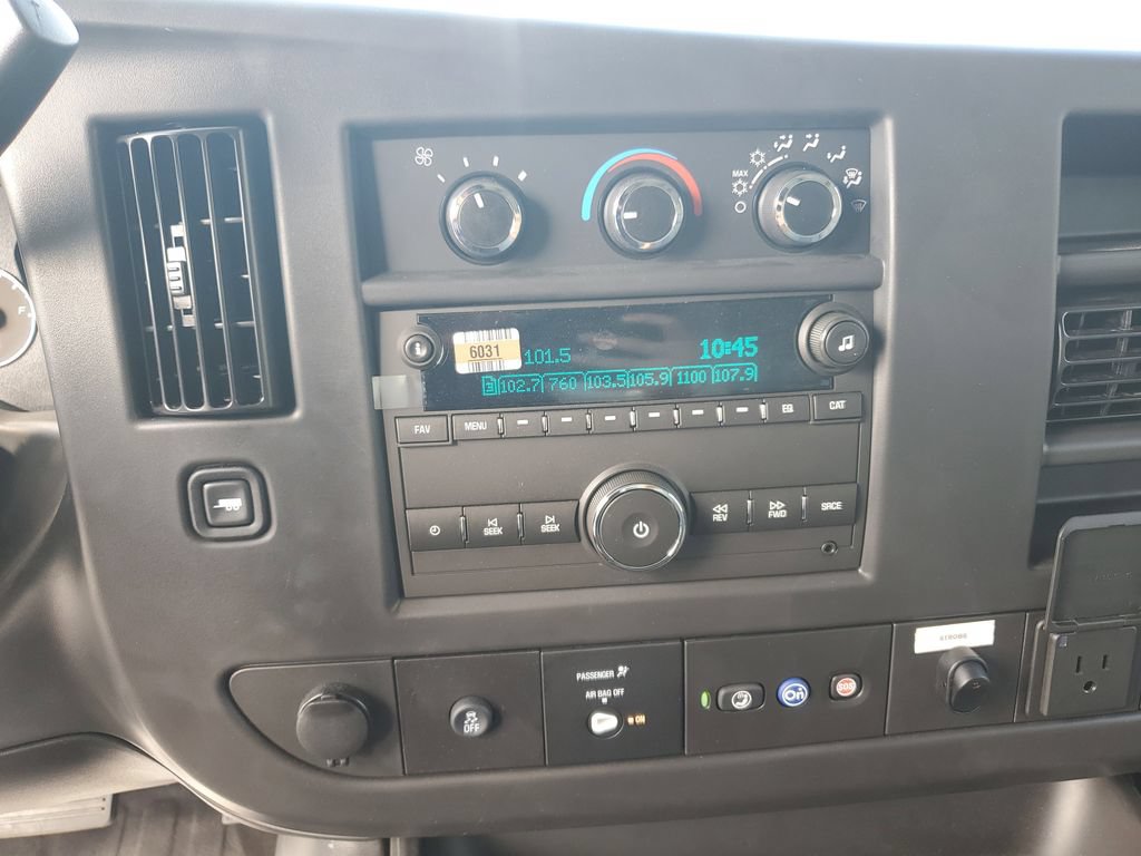 New 2025 Chevrolet Express 3500 w/ Power Convenience Package RWD image 24