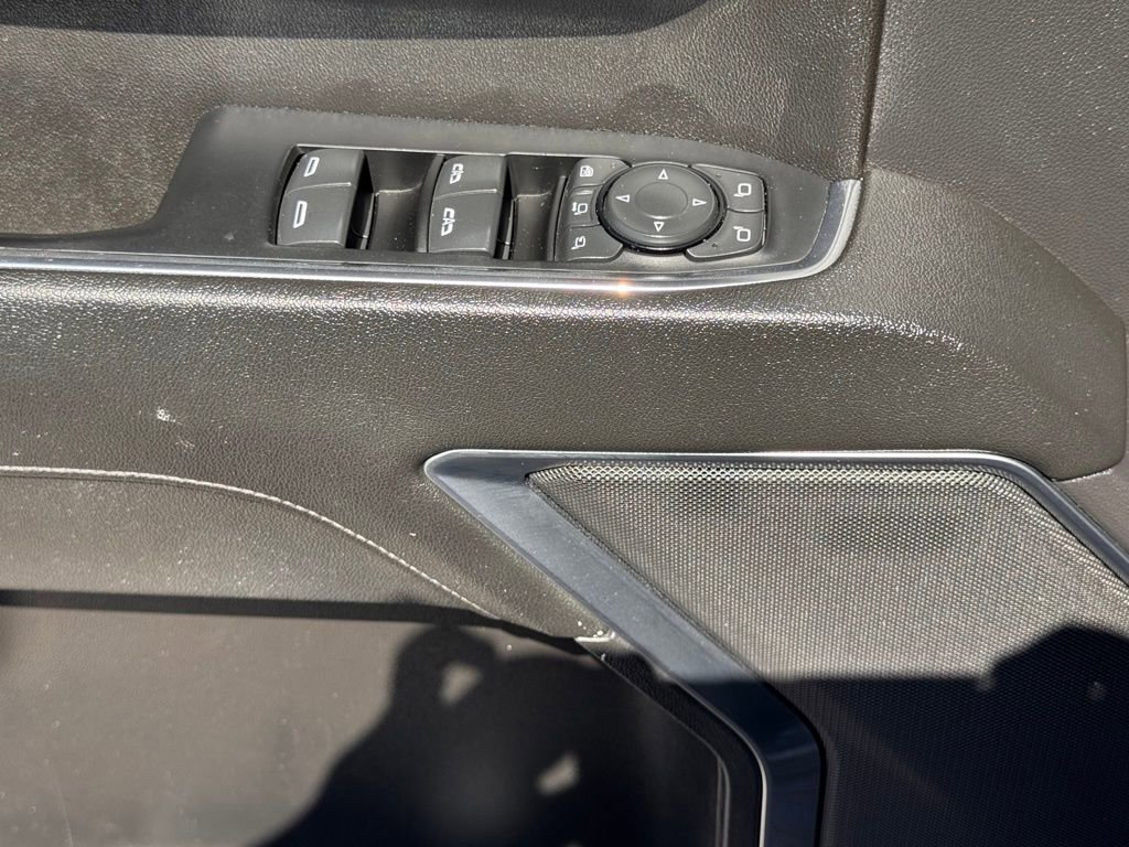 Used 2024 Chevrolet Silverado 2500 LTZ image 16