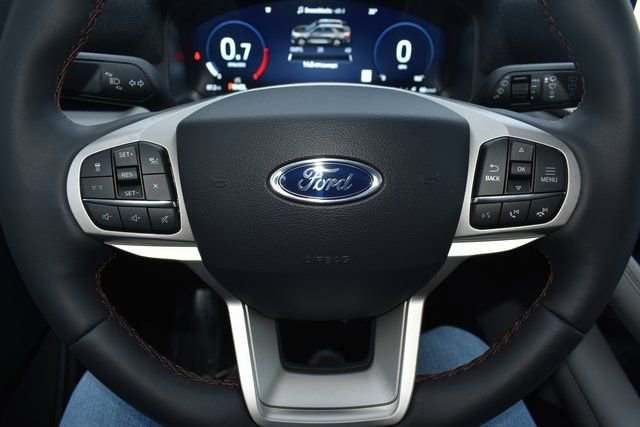 New 2026 Ford Explorer Active w/ Active Comfort Package image 18