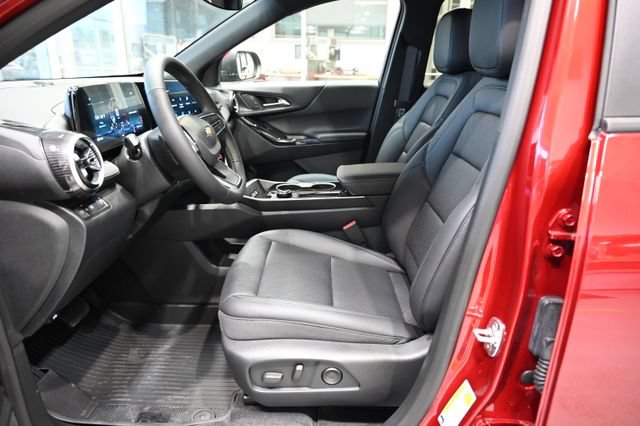 New 2027 Chevrolet Equinox LT w/ Convenience Package II FWD image 9
