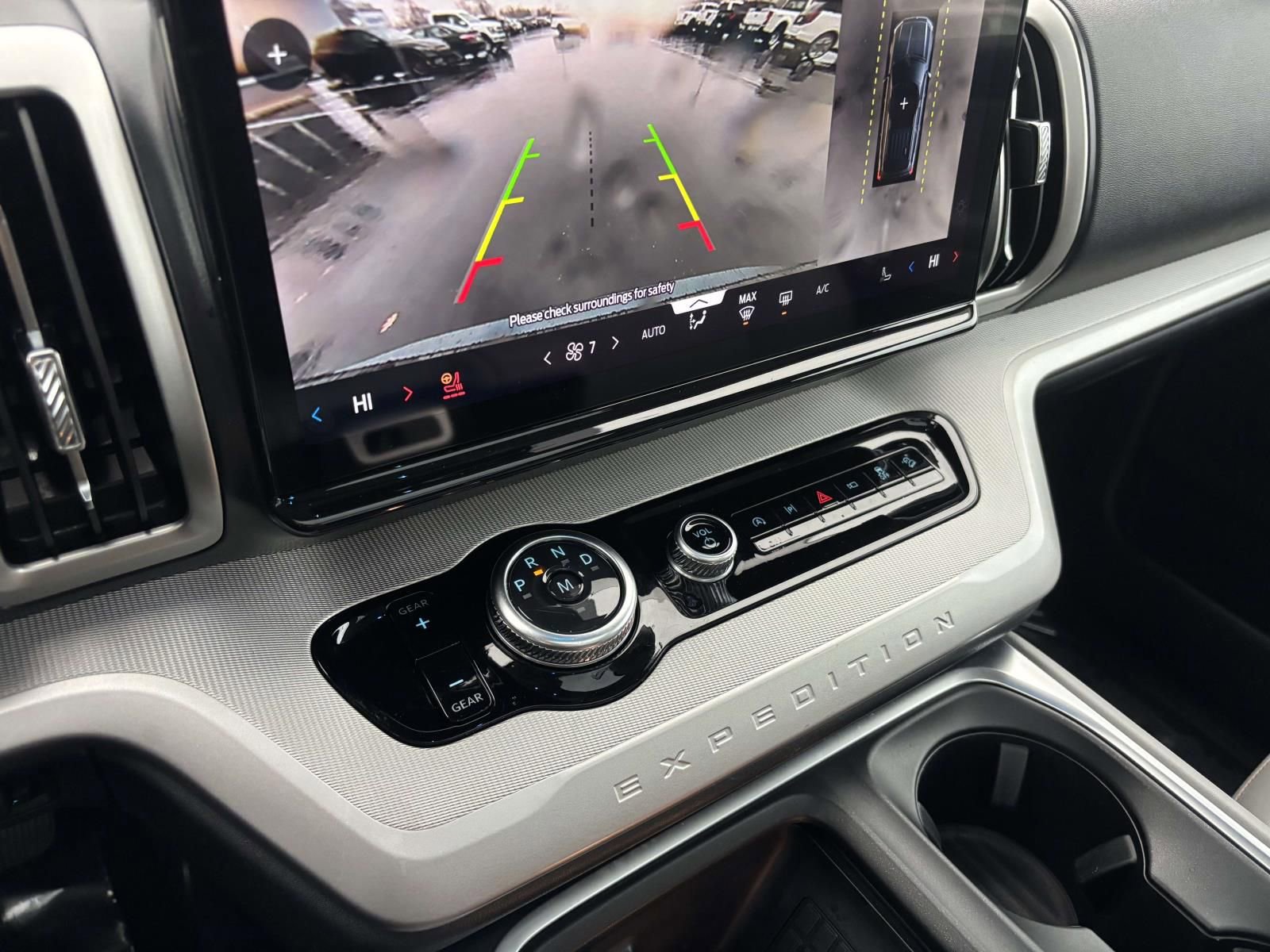 Used 2025 Ford Expedition Max Active image 22