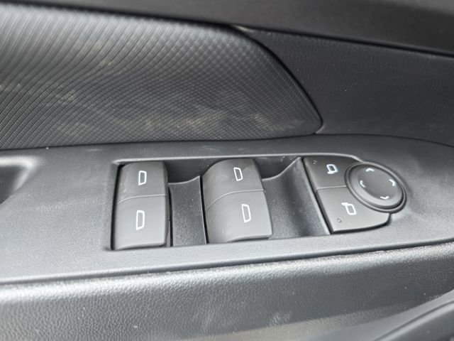 New 2026 Chevrolet Equinox EV LT image 7