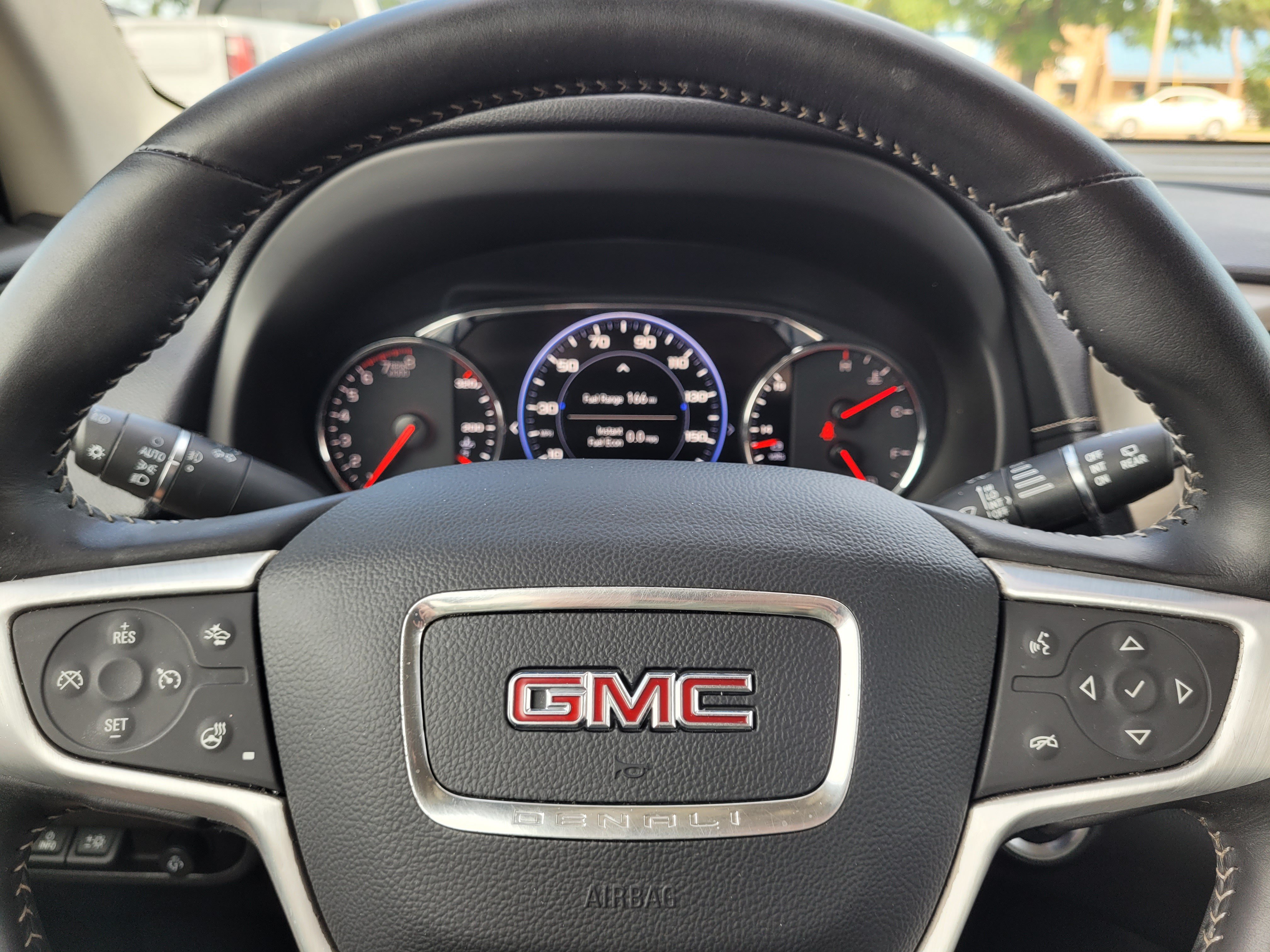 Used 2022 GMC Terrain Denali w/ Denali Premium Package AWD/4WD image 20