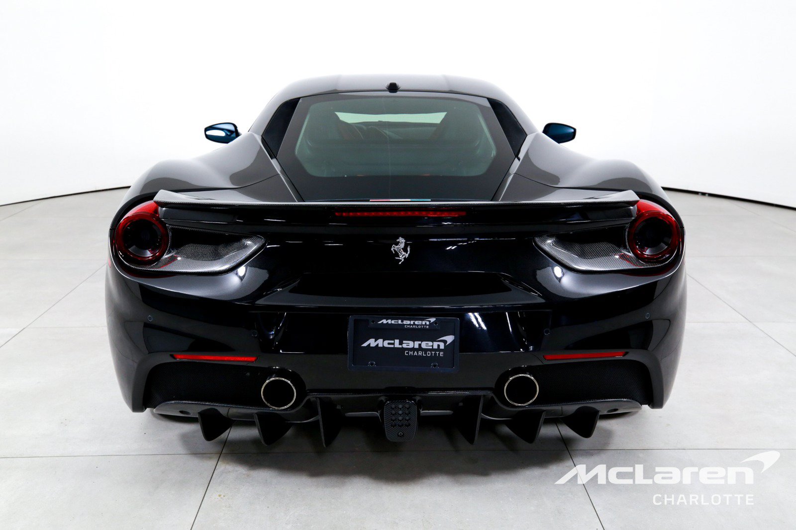Used 2018 Ferrari 488 GTB RWD image 7