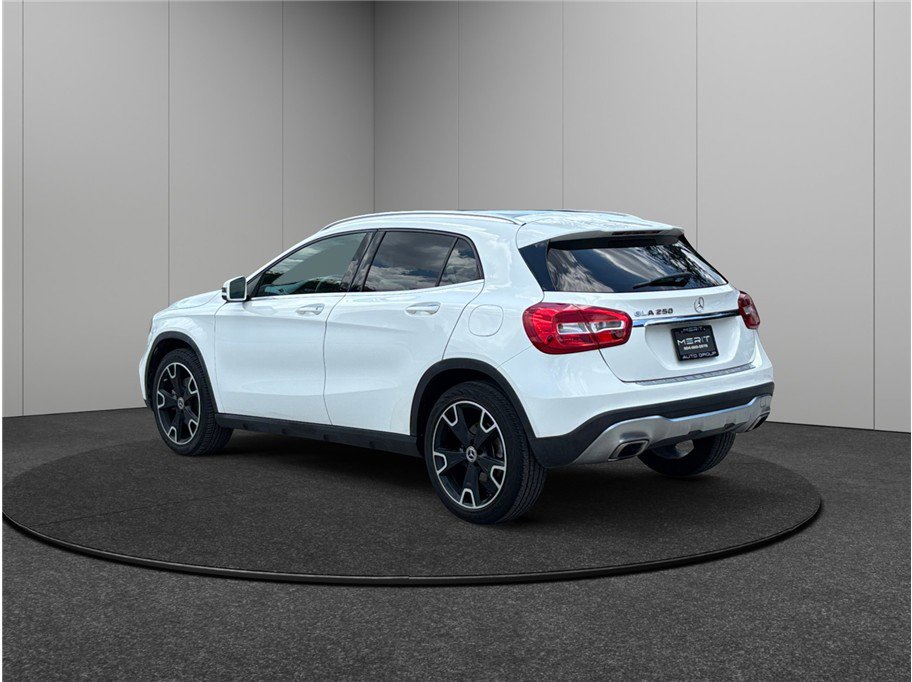 Used 2019 Mercedes-Benz GLA 250 GLA 250 Sport Utility 4D image 7