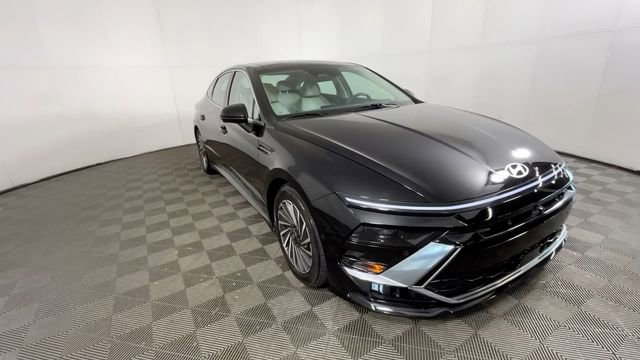 Used 2024 Hyundai Sonata Limited FWD image 13