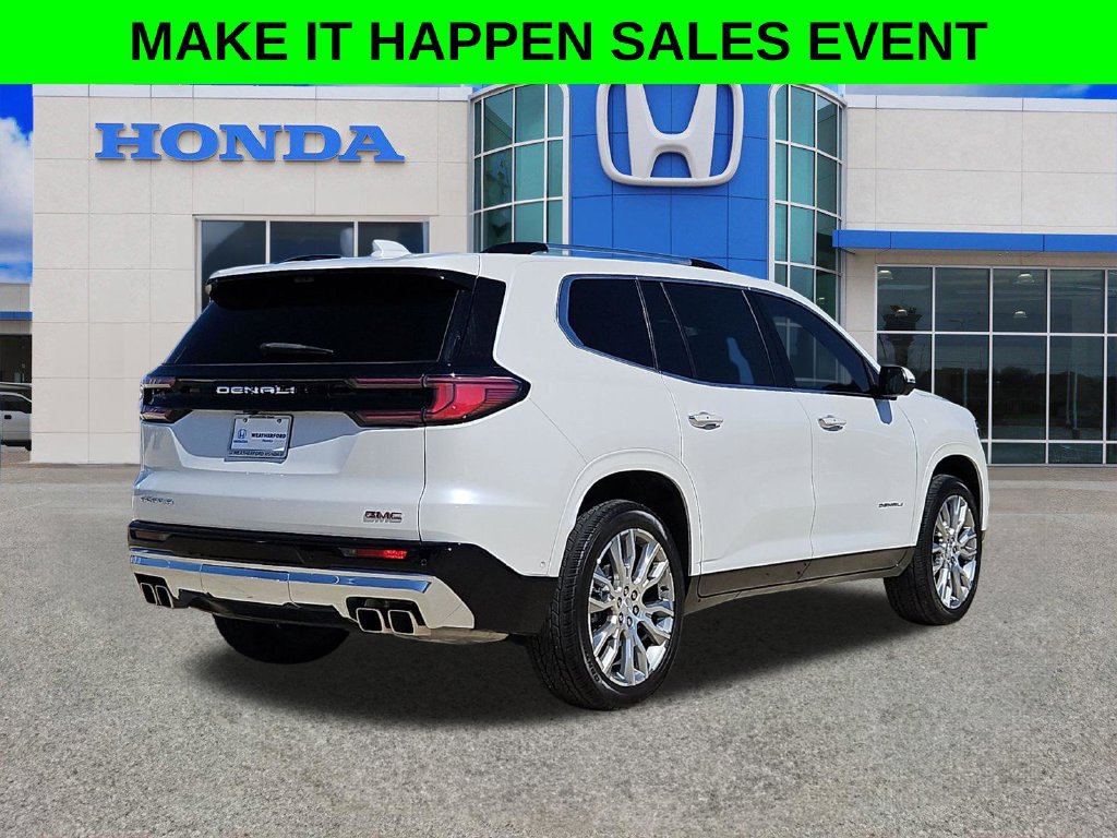 Used 2025 GMC Acadia Denali w/ Super Cruise Package FWD image 3