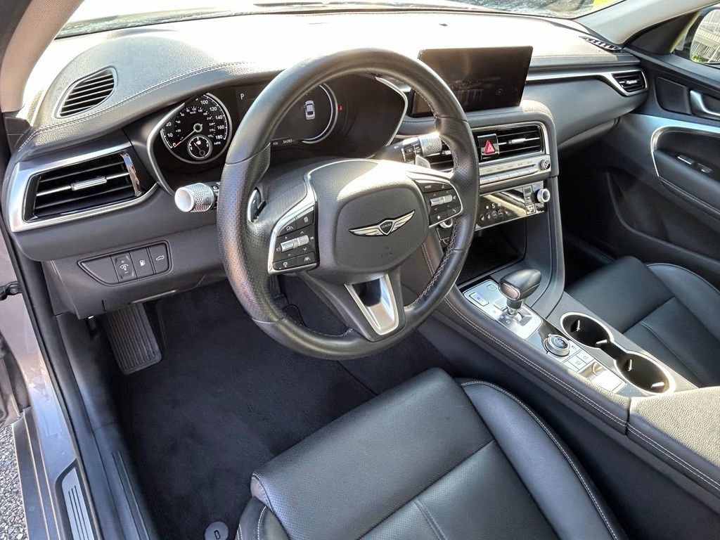 Used 2025 Genesis G70 2.5T AWD/4WD image 16