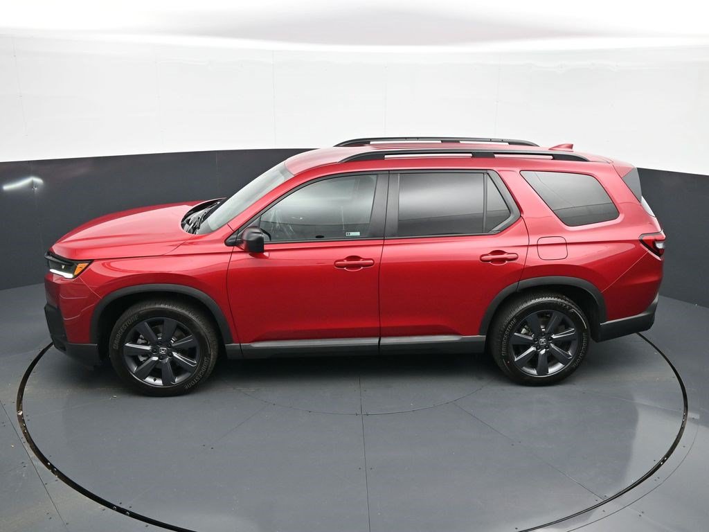 Used 2026 Honda Pilot Sport image 17
