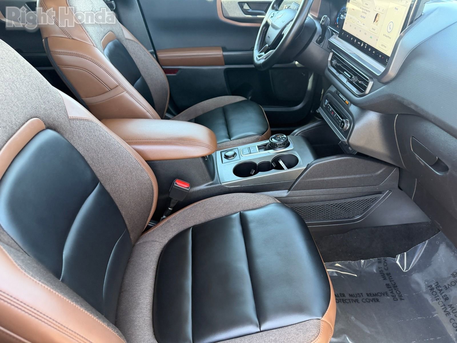 Used 2025 Ford Bronco Sport Outer Banks w/ Outer Banks Tech Package+ AWD/4WD image 13