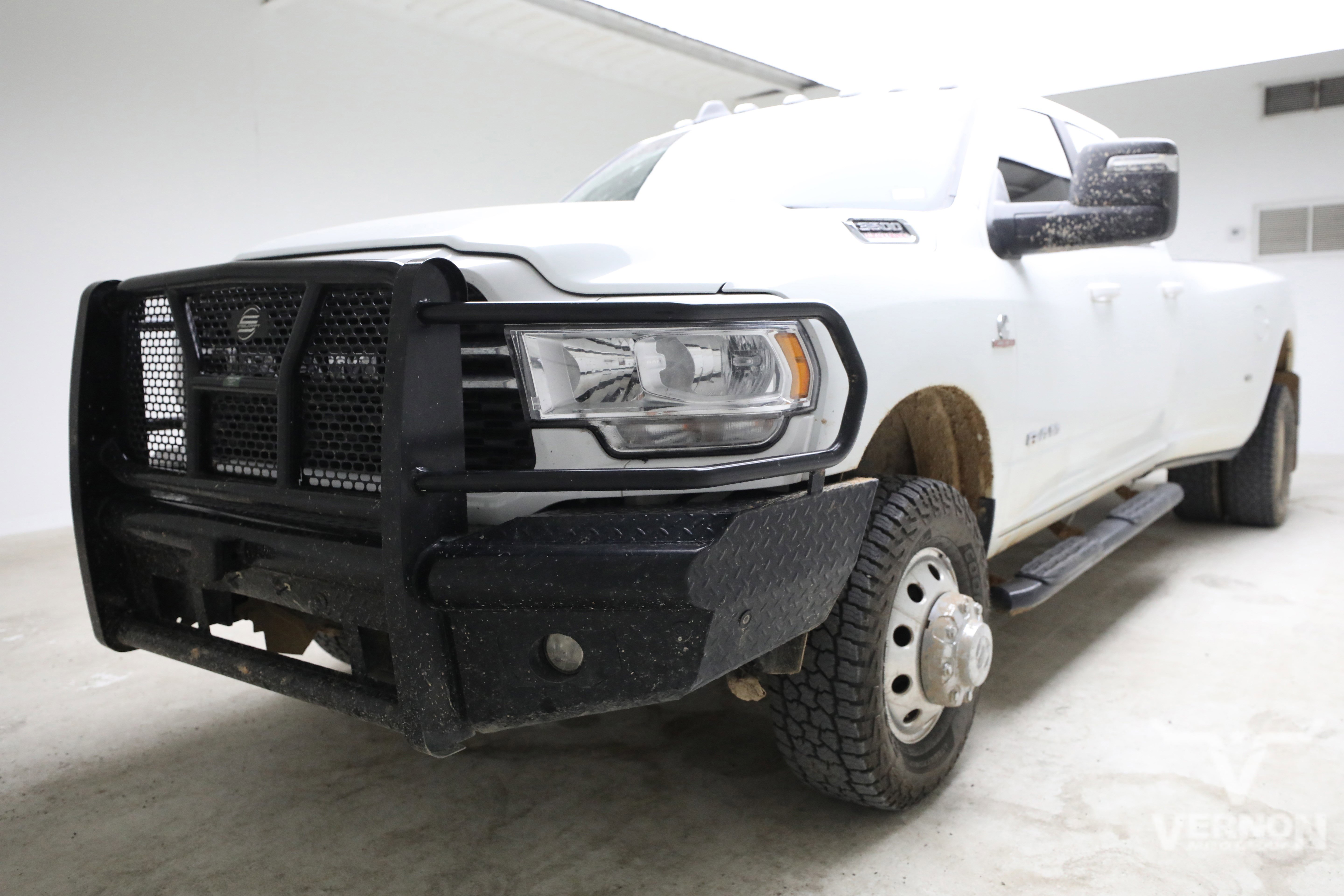Used 2024 RAM 3500 Big Horn w/ Sport Appearance Package AWD/4WD video 1